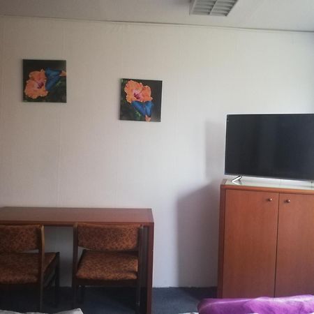 Tws Pension An Der B1 Magdeburg Phòng bức ảnh